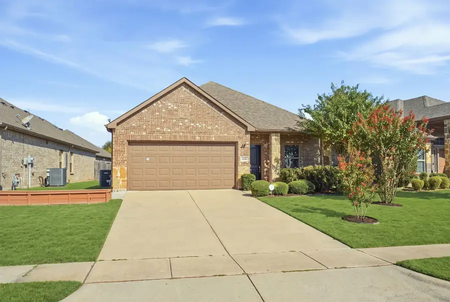 620 Redwood Drive, Greenville, TX 75402 - #2