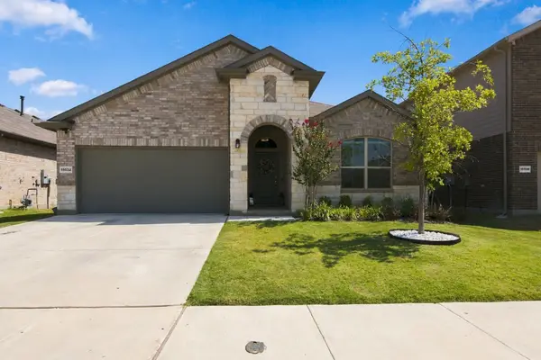 15532 Halstead Lane, Fort Worth, TX 76247