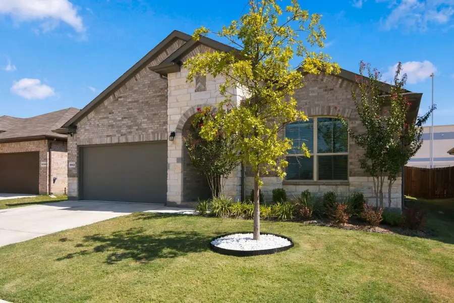 15532 Halstead Lane, Justin, TX 76247 - #2