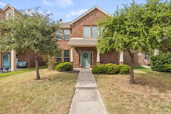 1225 Honeywood Lane, Royse City, TX 75189