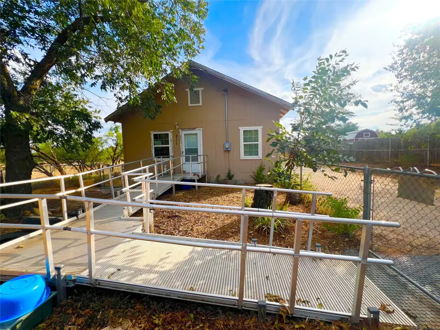 211 Lucas Drive, Early, TX 76802 - #2