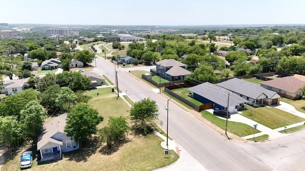 5637 Humbert Avenue, Fort Worth, TX 76107 - #1