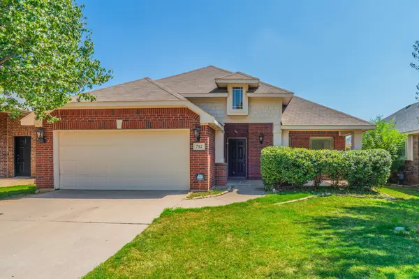 712 Cheryl Street, Crowley, TX 76036