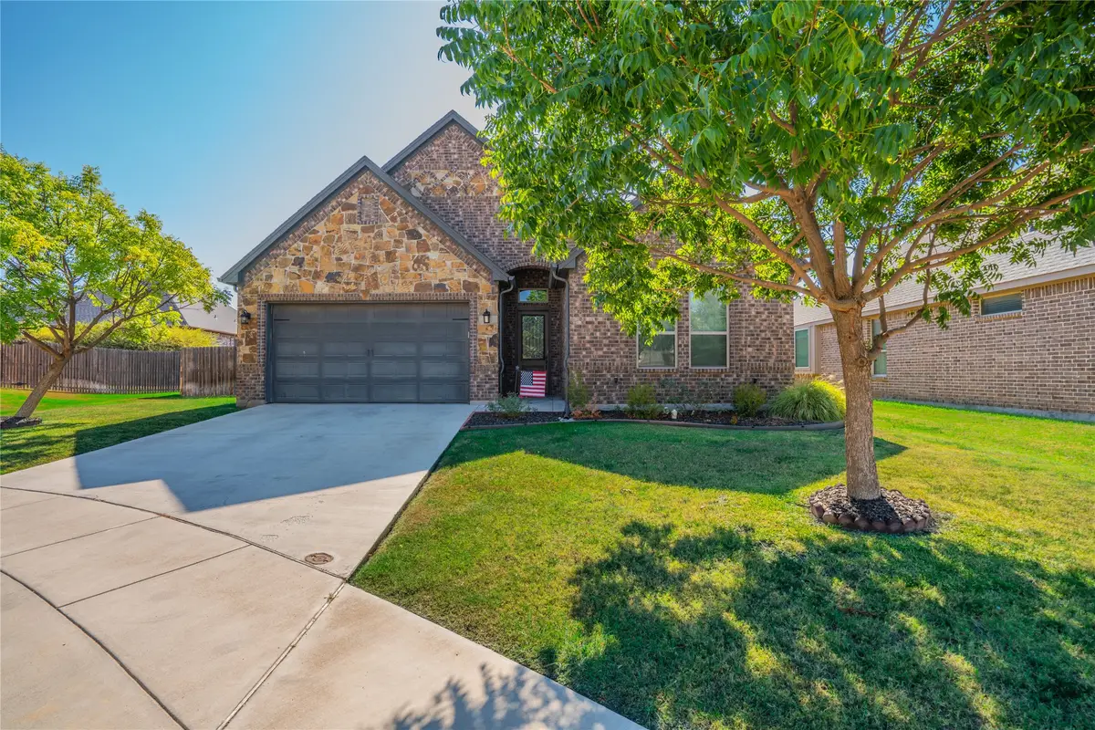 3005 Dry Creek Court, Decatur, TX 76234 - #1