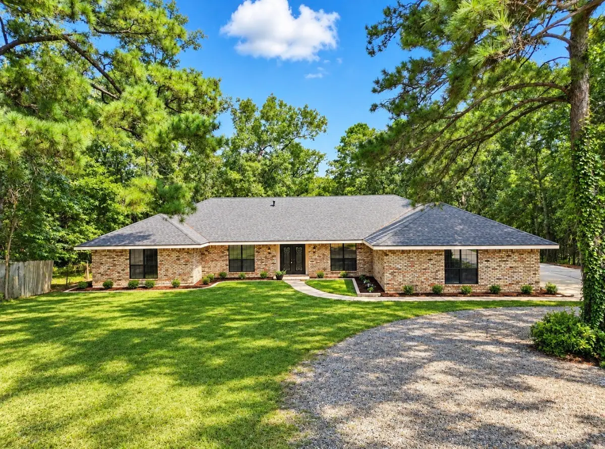 8152 S Lakeshore Drive, Shreveport, LA 71119 - #1