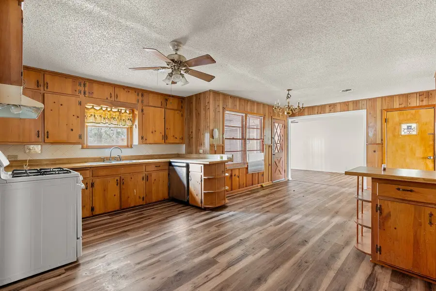 3300 Wynmore Drive, Waco, TX 76706 - #3