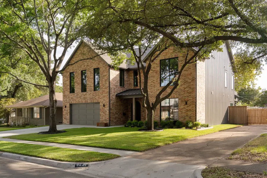9217 Livenshire Drive, Dallas, TX 75238 - #2