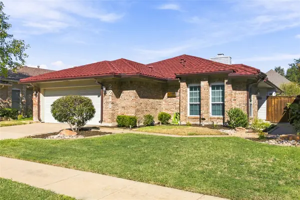 2211 Mediterranean Avenue, Arlington, TX 76011