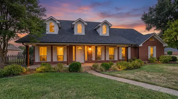 102 Fairway Lane, Crandall, TX 75114