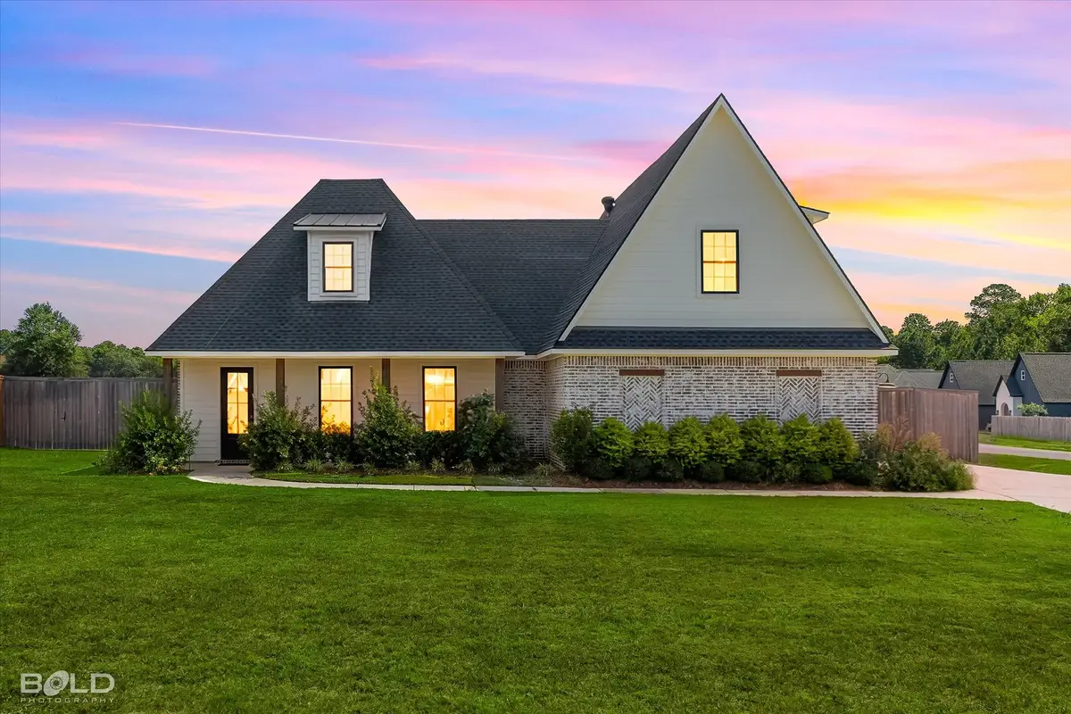 311 Hall Road, Stonewall, LA 71078 - #1