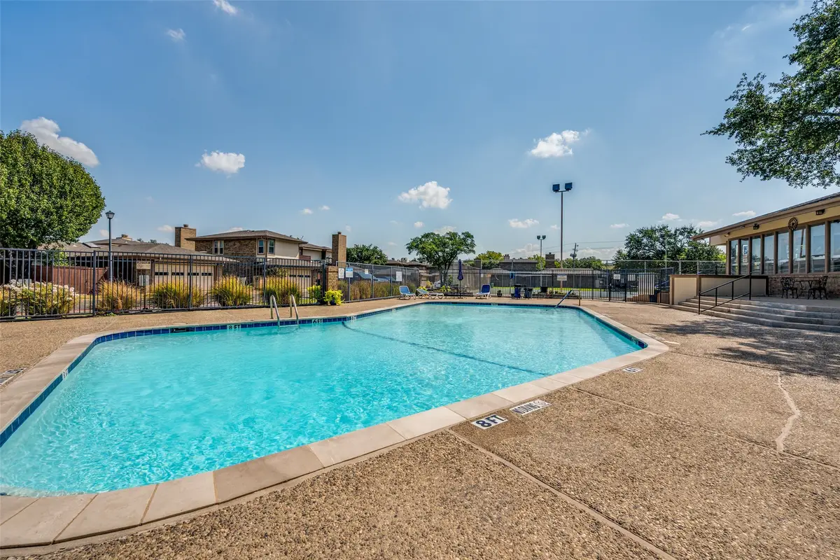 10 W Meadow Lane, Bedford, TX 76021 - #1