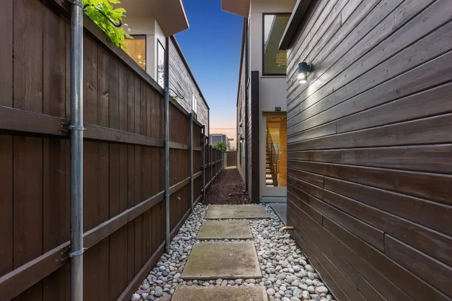2913 Reagan Street, Dallas, TX 75219 - #2