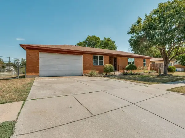 5020 Susan Lee Lane, North Richland Hills, TX 76180