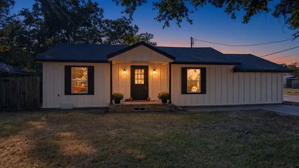 1047 Davis Street N, Sulphur Springs, TX 75482