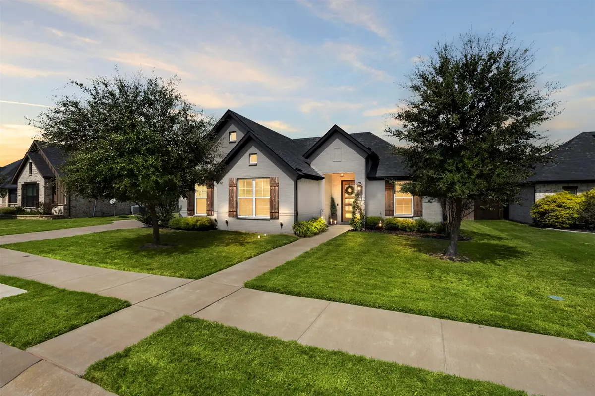 116 Steves Way, Waxahachie, TX 75165 - #1