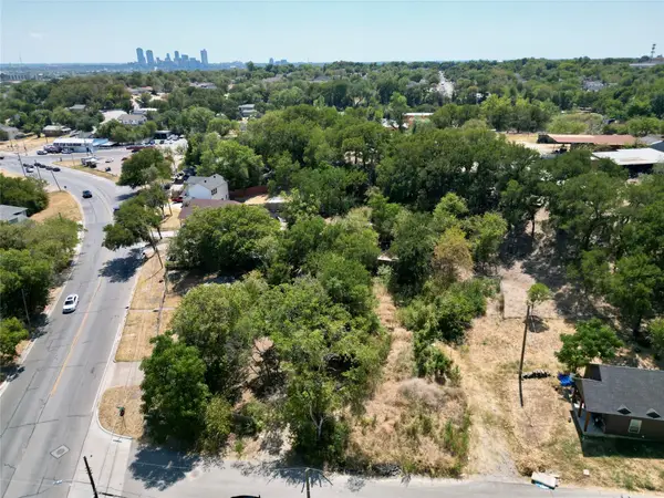 1001 NW Loraine Street, Fort Worth, TX 76106