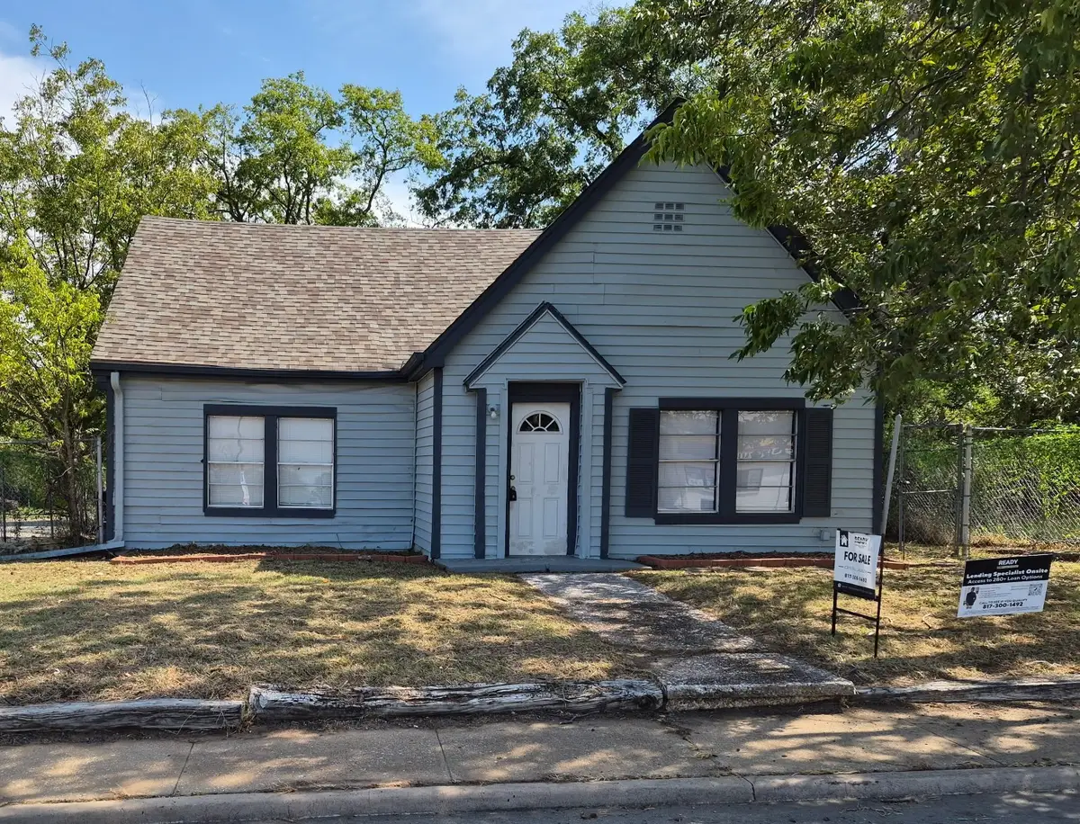 522 N Austin Avenue, Denison, TX 75020 - #1