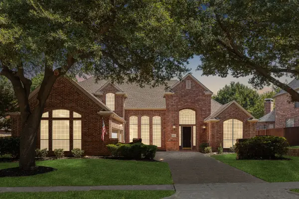 4412 Crown Knoll Circle, Flower Mound, TX 75028