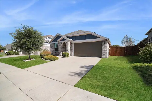1103 Foxtail Drive, Anna, TX 75409