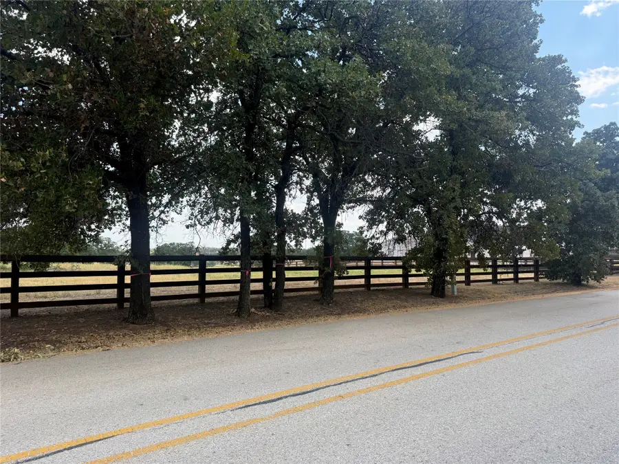 831 Porter Road, Bartonville, TX 76226 - #2