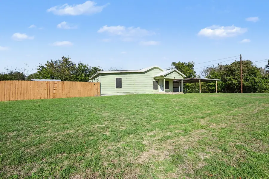 613 N Merrimac Street, Weatherford, TX 76086 - #3