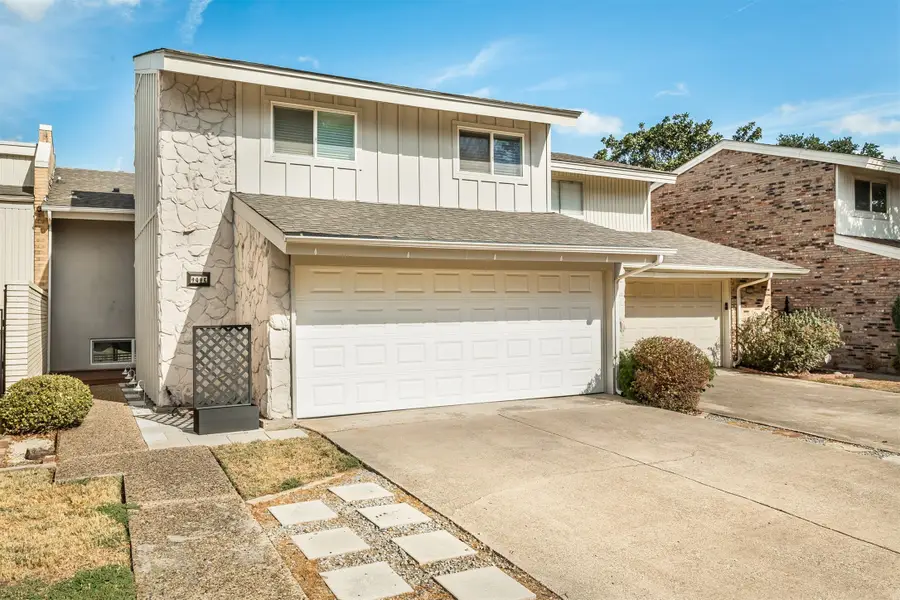 2925 Country Place Circle, Carrollton, TX 75006 - #3