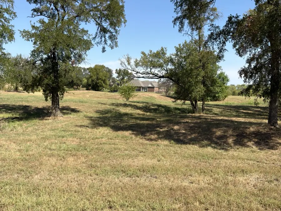 401 Roberts Court, Sherman, TX 76258 - #3