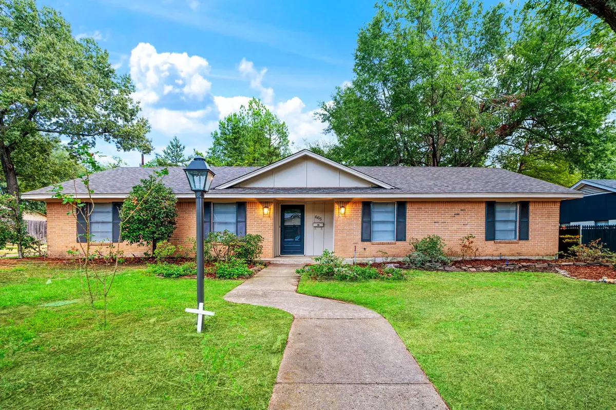 665 32nd Street Se, Paris, TX 75460 - #1