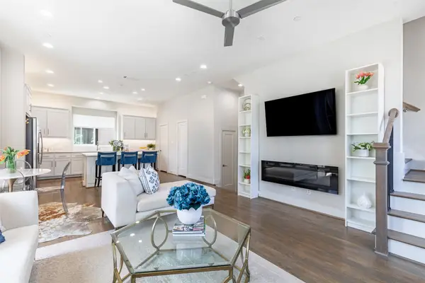 4914 Live Oak Street #10, Dallas, TX 75206