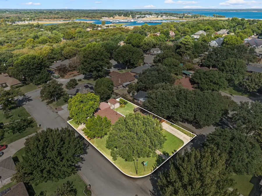 1401 Sandpiper Street, Grapevine, TX 76051 - #2