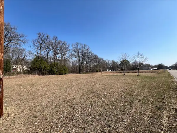 47 Kanakoa Drive, Tool, TX 75143