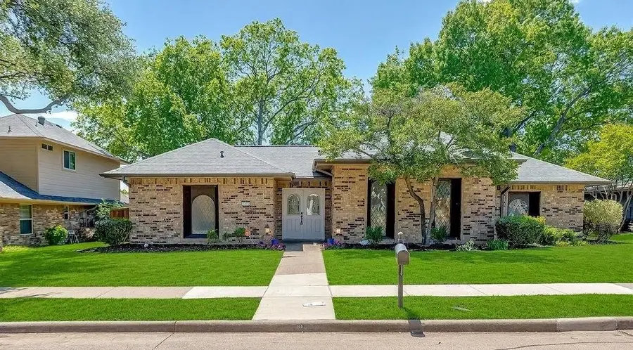 1005 Nottingham Drive, Carrollton, TX 75007 - #2