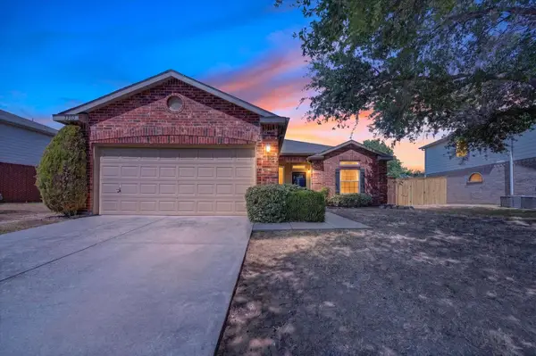 1305 Eagle Wing Lane, Denton, TX 76210