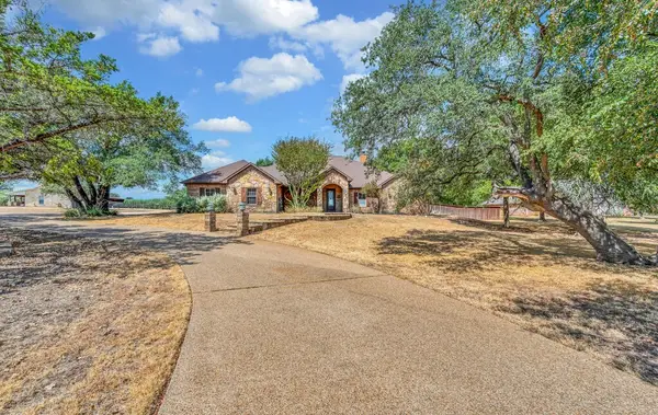 1865 Austin Hines Drive, China Spring, TX 76633