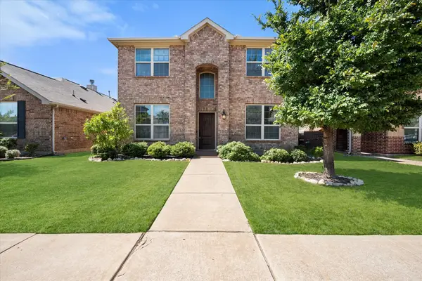 8416 Gentian Drive, Fort Worth, TX 76123