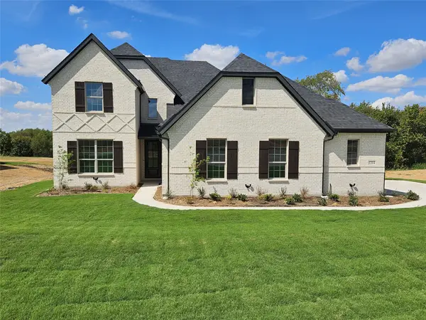 3204 Windmill Road, Van Alstyne, TX 75495
