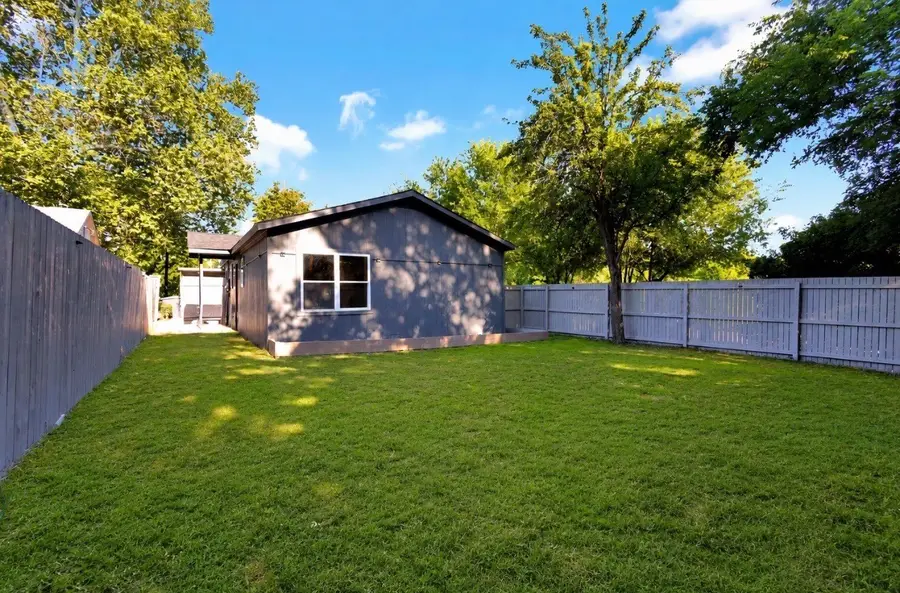 203 Broad Street, McKinney, TX 75069 - #3