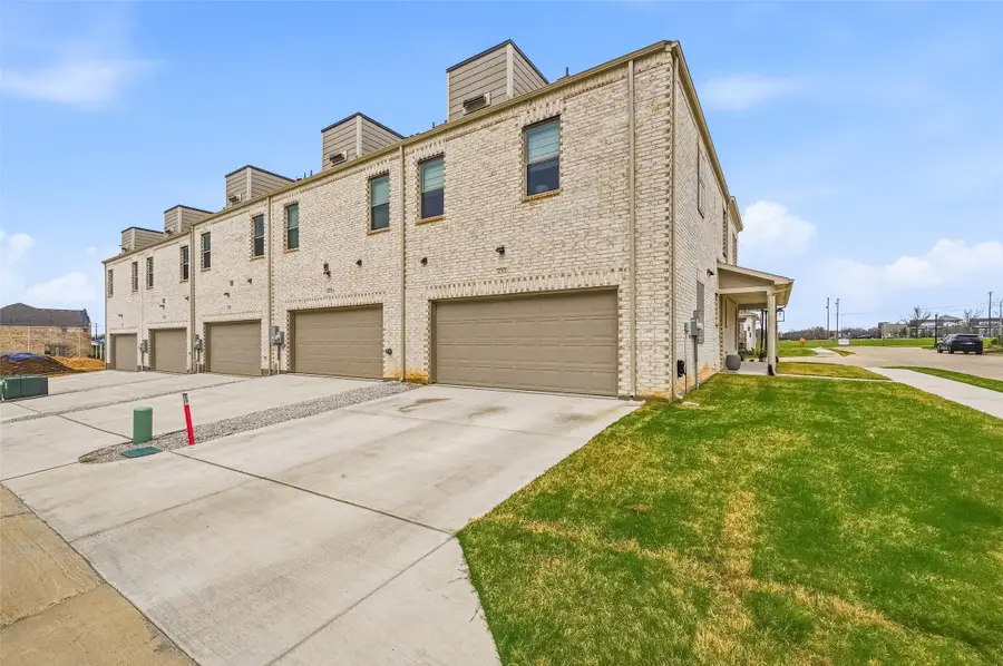 634 Blue Ridge Drive, Mansfield, TX 76063 - #3