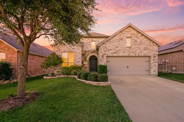 613 Ricochet Drive, Fort Worth, TX 76131