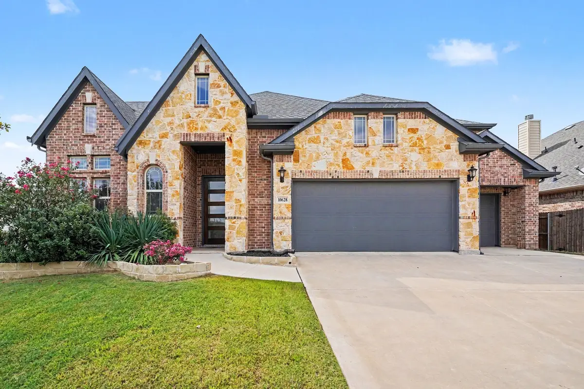 10628 Kettlewood Drive, Fort Worth, TX 76036 - #1