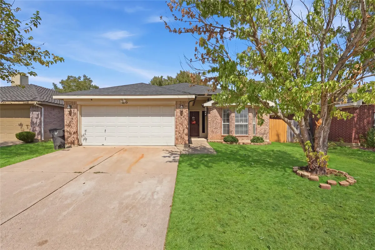 2332 Corral Drive, Fort Worth, TX 76133 - #1