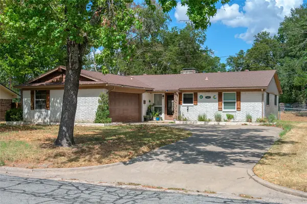503 Wes Michael Road, Bonham, TX 75418