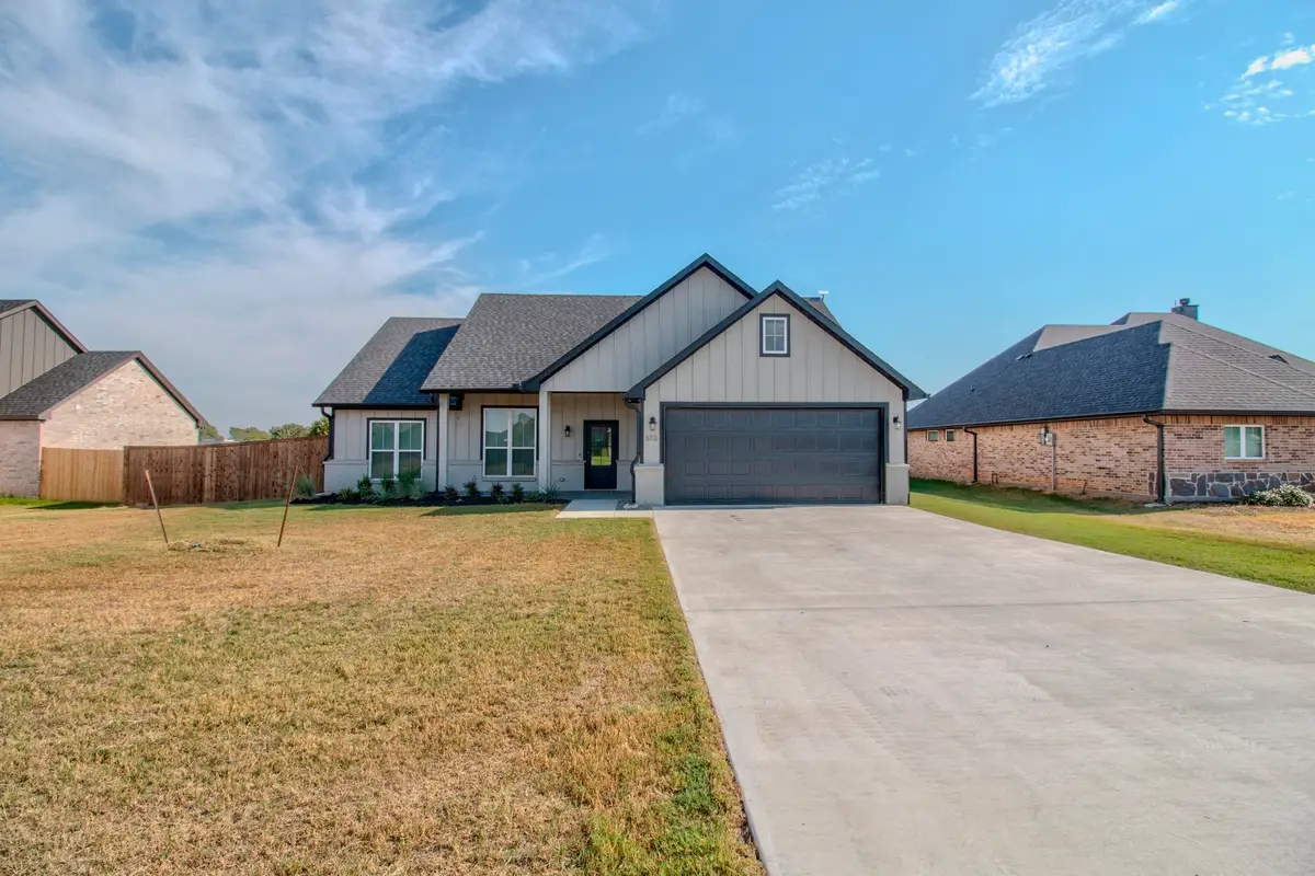 512 Austin Street, Callisburg, TX 76240 - #1