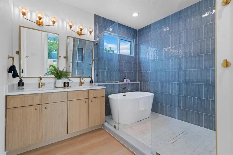 333 N Moore Street, Dallas, TX 75203 - #2