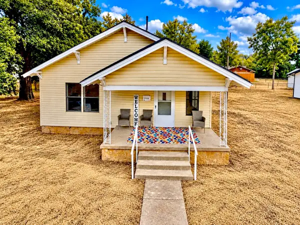 1105 W Main Street, Eastland, TX 76448