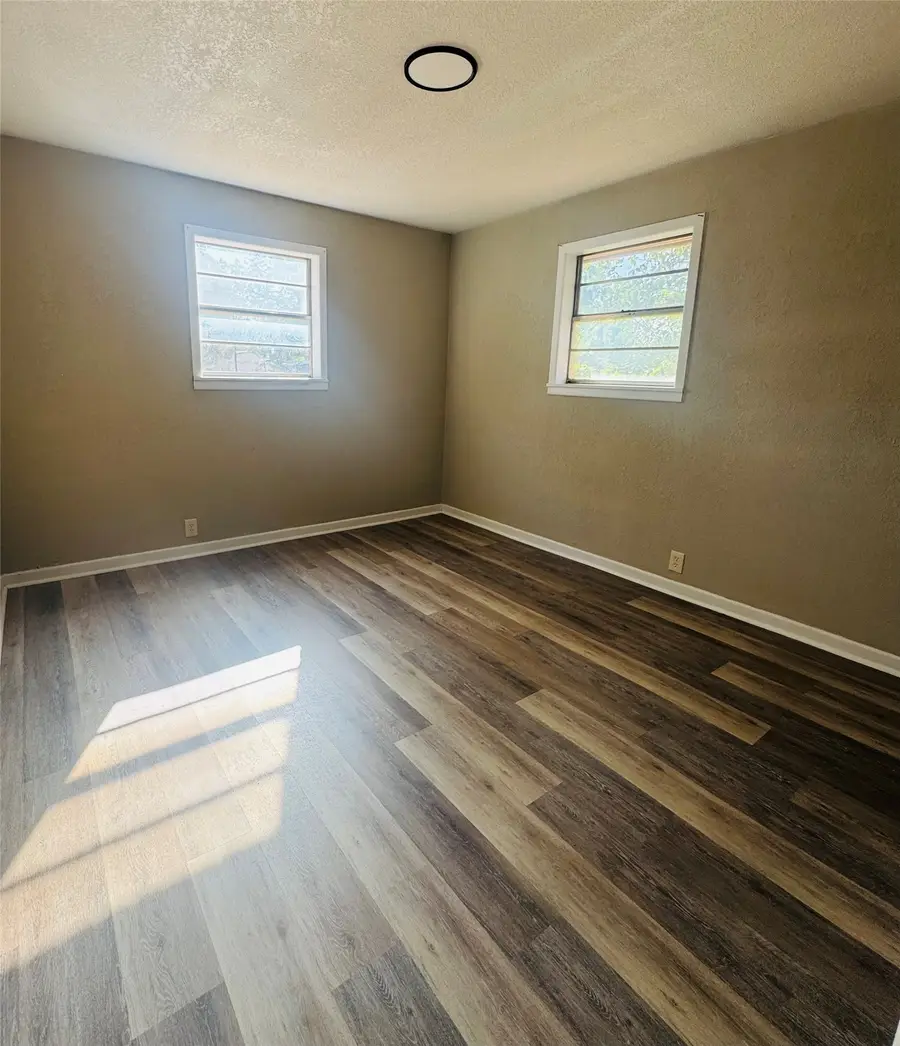601 6th Avenue, Rochester, TX 79544 - #3