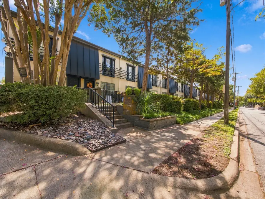4414 Buena Vista Street #17, Dallas, TX 75205 - #2