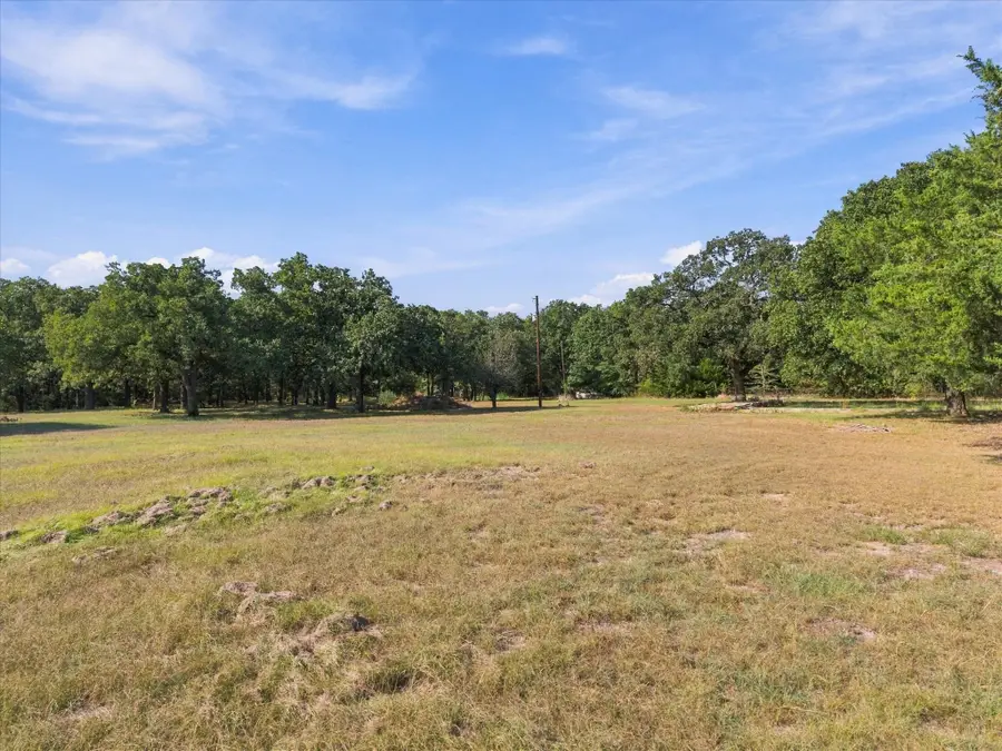 1525 Magnolia Lane, Wills Point, TX 75169 - #3