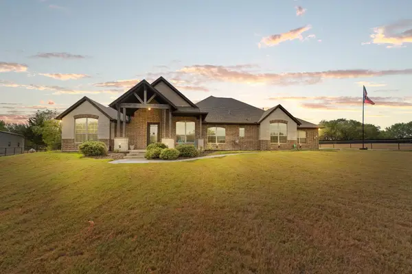 2533 Lime Court, Burleson, TX 76028