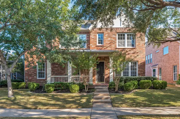1827 Auburn Drive, Carrollton, TX 75007